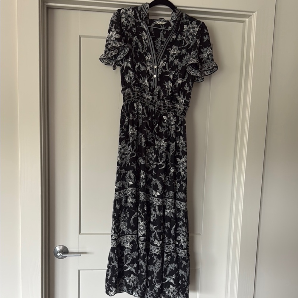 Elegant Black and White Floral Dress